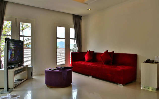 Punnpreeda Pool Villa Beachfront Samui
