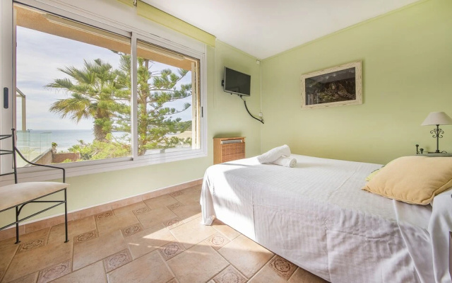 Apartamento en la playa La Mora