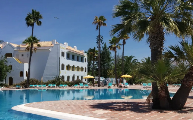Lovely Apartment With Pool in Cabanas de Tavira