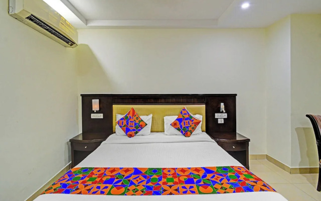 Fabhotel Rudra Grand