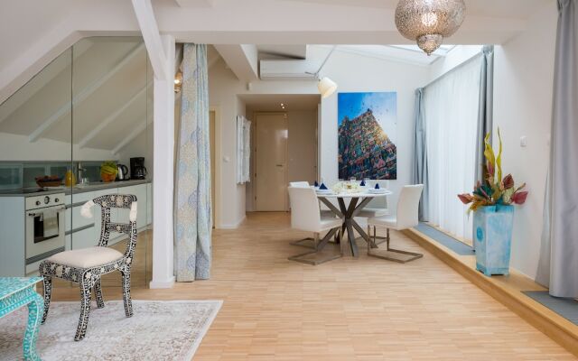 Апартаменты EMPIRENT Old Town 2 Apartments вид на фасад