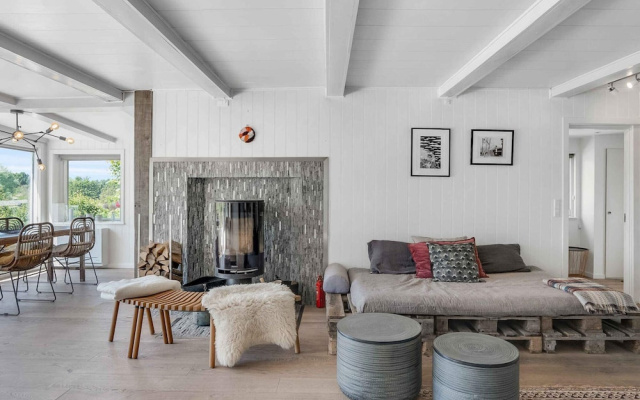 5 Star Holiday Home in Dronningmolle