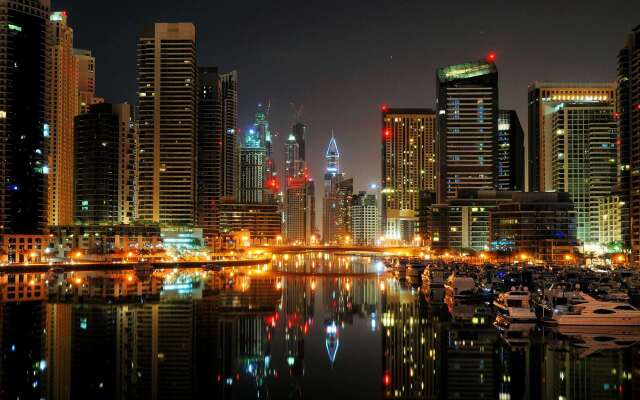 Отель Jannah Marina Bay Suites вид на фасад