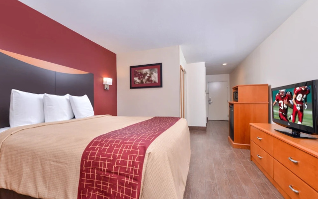 Red Roof Inn & Suites Danville, IL