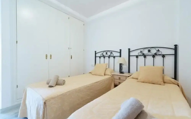 Apartment With Communal Pool in Mijas