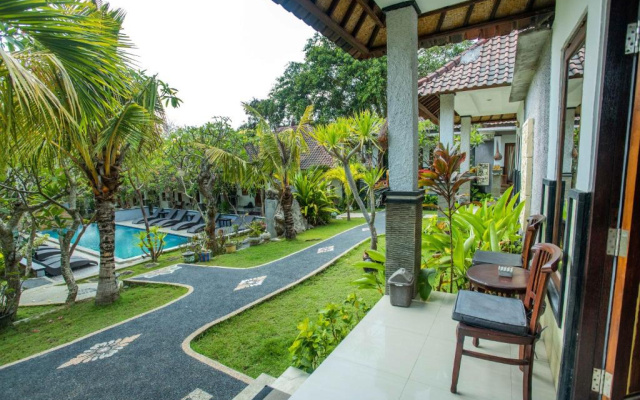 The Tanis Beach Resort Nusa Lembongan