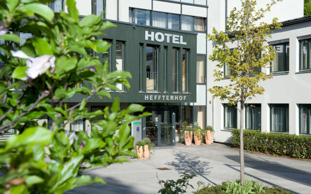 Hotel Heffterhof вид на фасад