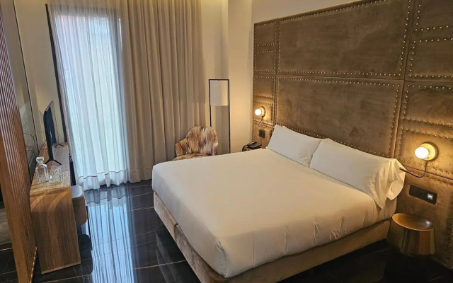 Hotel Tres Campanas