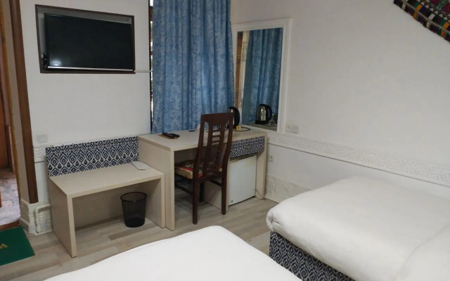 Grand Nodirbek Hotel
