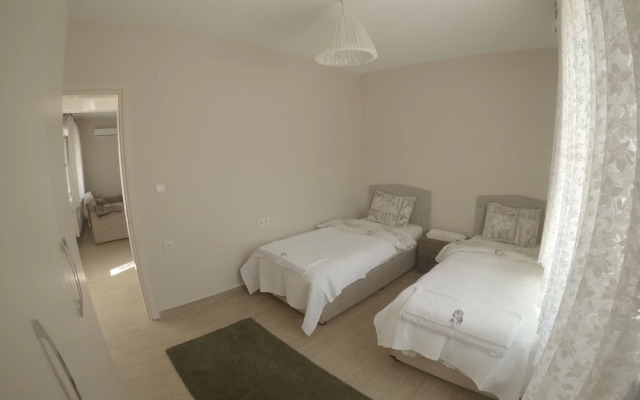 Suna Apart Hotel