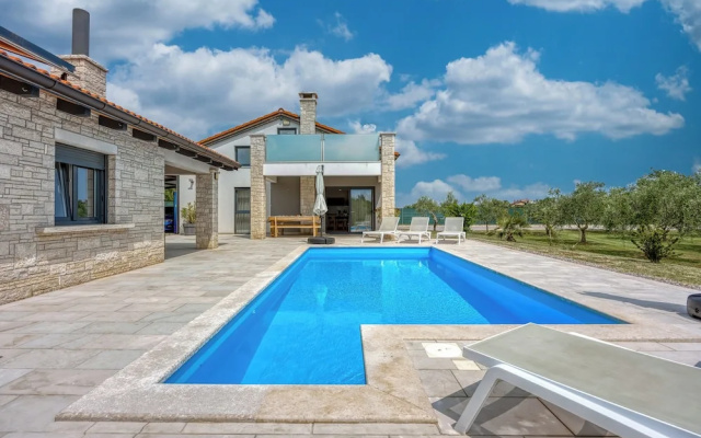 Sea View Villa With Pool