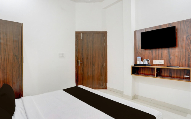 Super Hotel O Mathura-bharatpur
