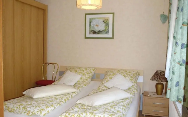 Cozy Apartment near Forest in Hullersen