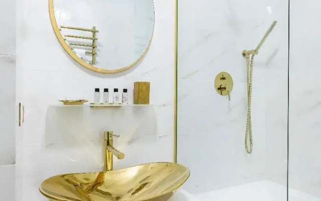 Апартаменты Dream House Luxe (Дом мечты люкс) на улице Уральская 20