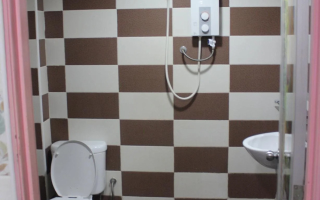 Nilai Budget Hotel