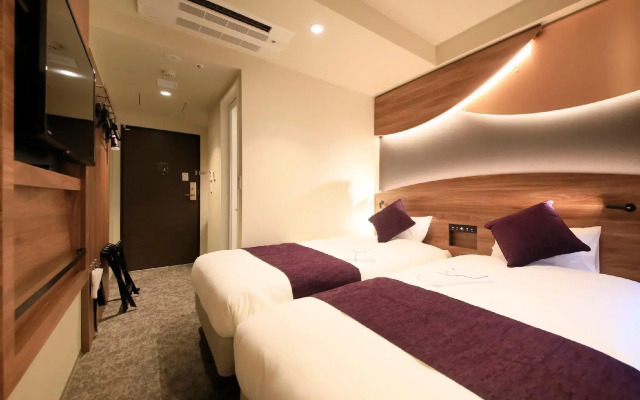 Отель Quintessa Hotel Tokyo Ginza