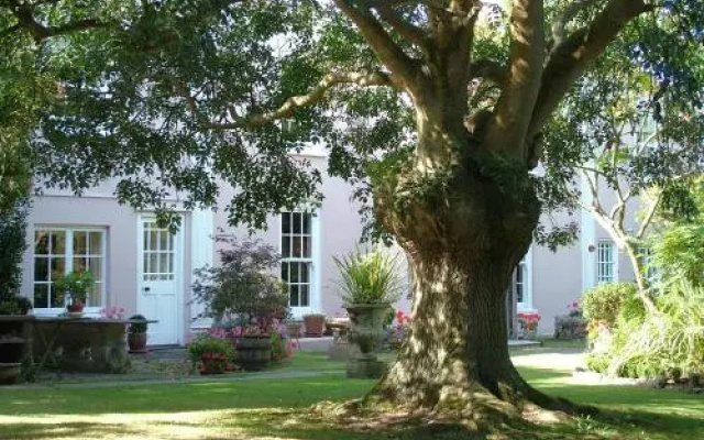 Ocklynge Manor