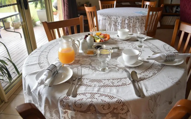 Gloucester on Avon Bed & Breakfast
