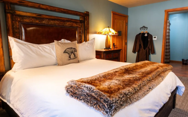 Mount Lemmon Lodge