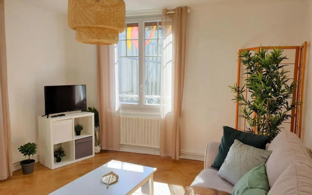 Au 36, Les Apparts Hotel Joigny