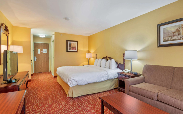 Best Western Clearlake Plaza