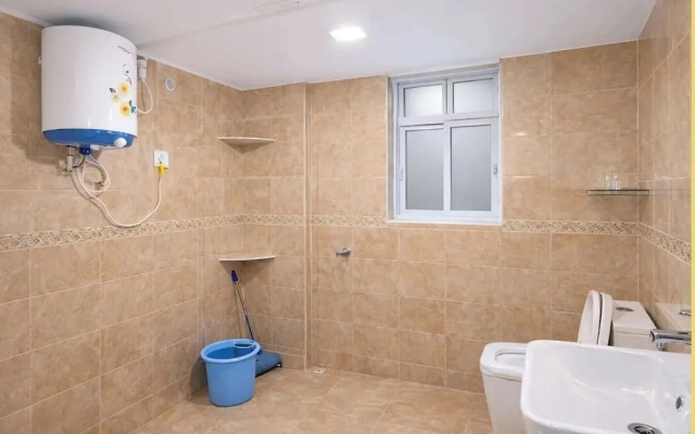 Radhika Palace -near ISCKON &Prem mandir