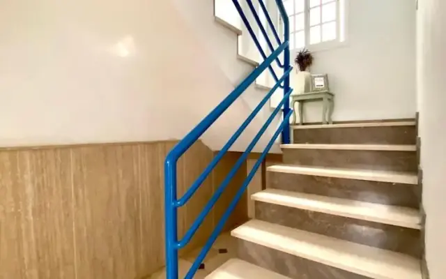 Serva La Bari