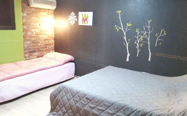 Long stay hostel Sinchon Hongdae