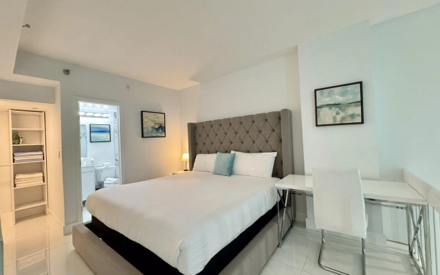 SeaStays Apartments