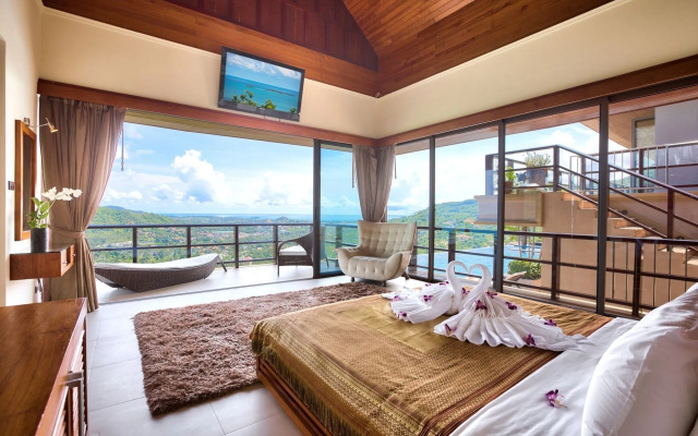 Grand Vista