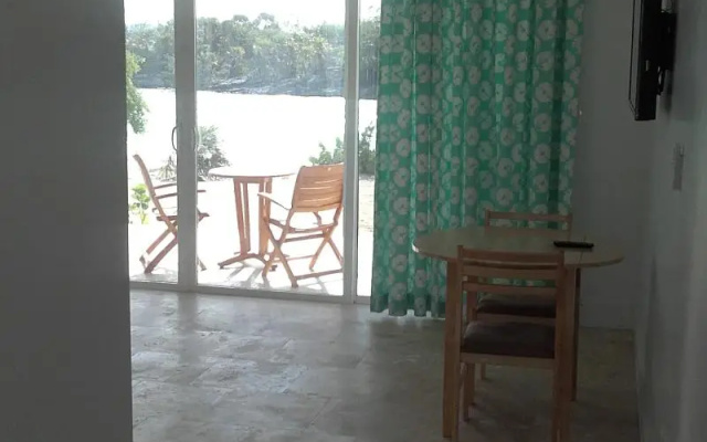 Fountain Bay Resort & Marina