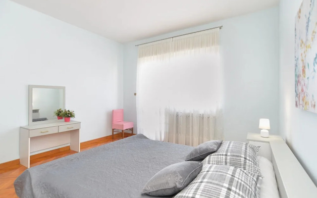 Apartment 1947