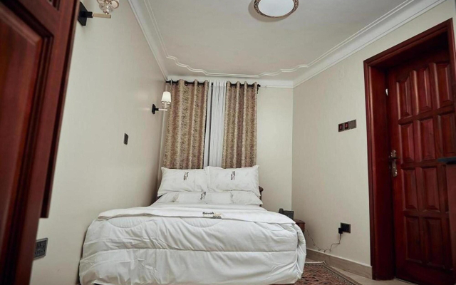 Bavah Airport Hotel