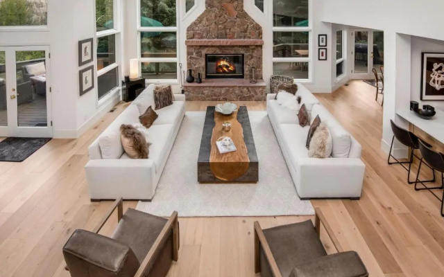 Modern Beaver Creek Private House