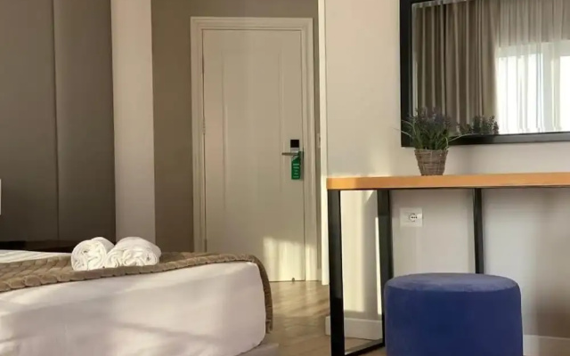 Ami Mar Hotel