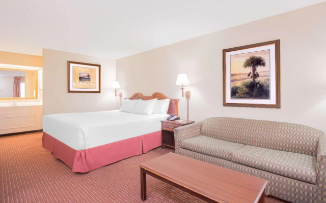 Days Inn Dothan