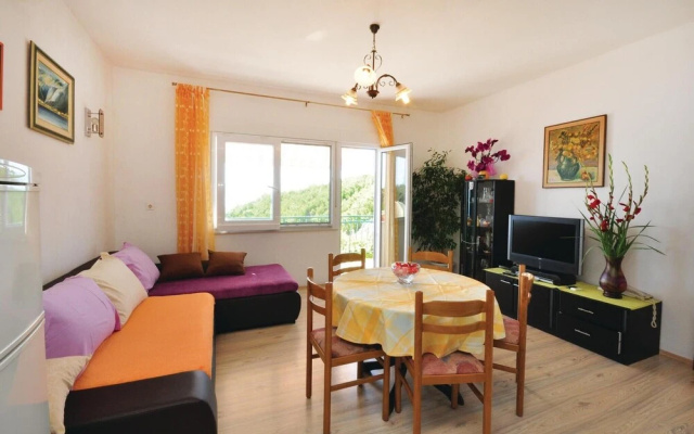 Beautiful Apartment in Lokva Rogoznica With 2 Bedrooms and Internet
