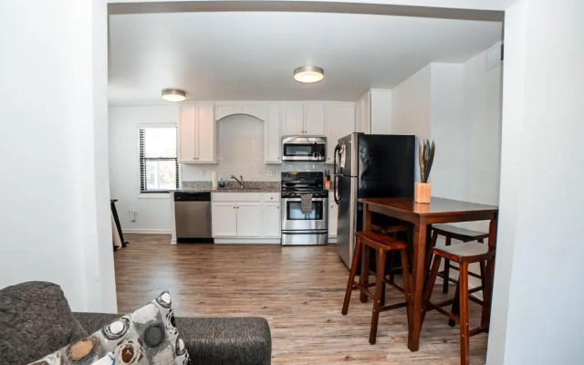 2BR 1BA Condo in North Gulch!