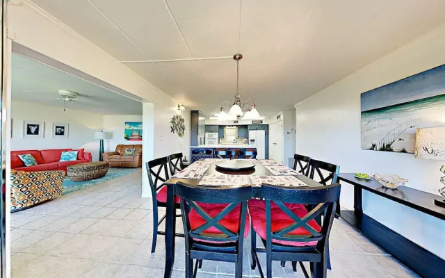 Beachfront Penthouse by RedAwning