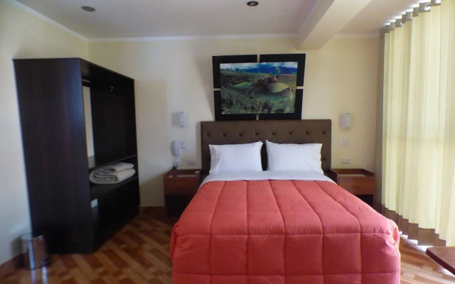 El Mirador Hotel