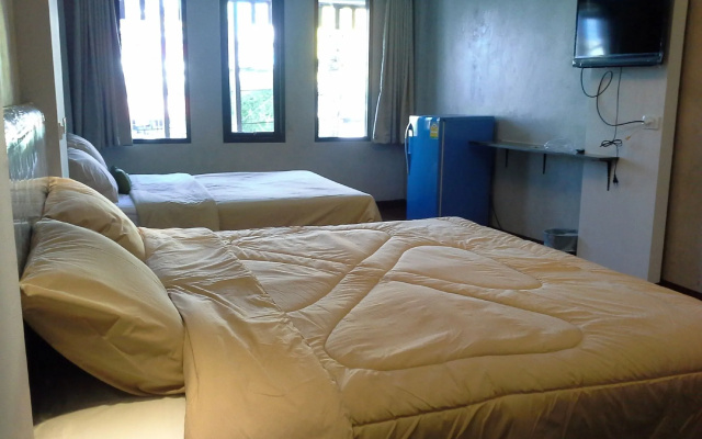 Thongtha Residence