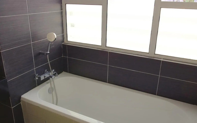 Cozy Homestay Desaru Vacation Bungalow - 10 pax