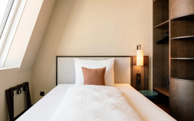 Hotel Schani City