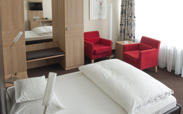 DEKRA Congresshotel Wart