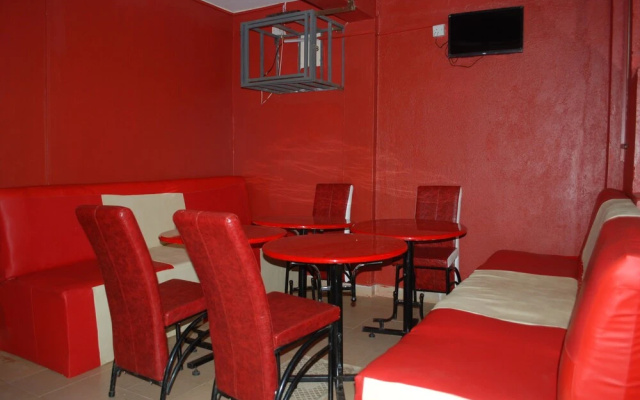 The Ree Hotel