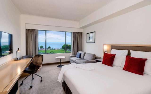 Novotel Rotorua Lakeside