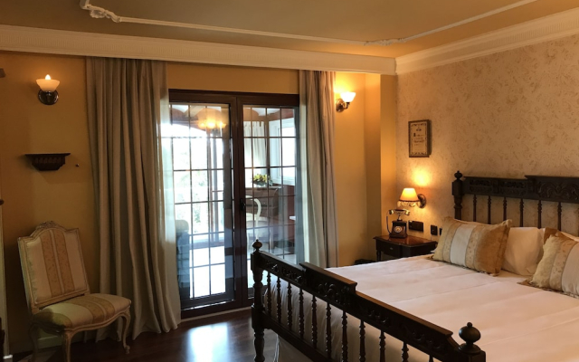 Masia De Lacy Hotel