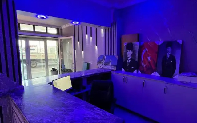 Çiçek Hotel