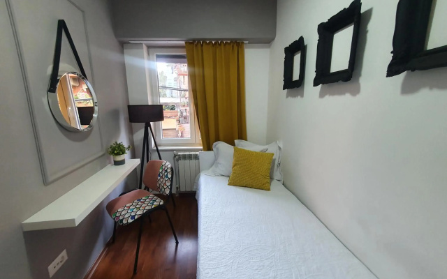Central 2 bedroom apartment