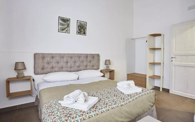 Casale Sammartano By L.A.Apartments